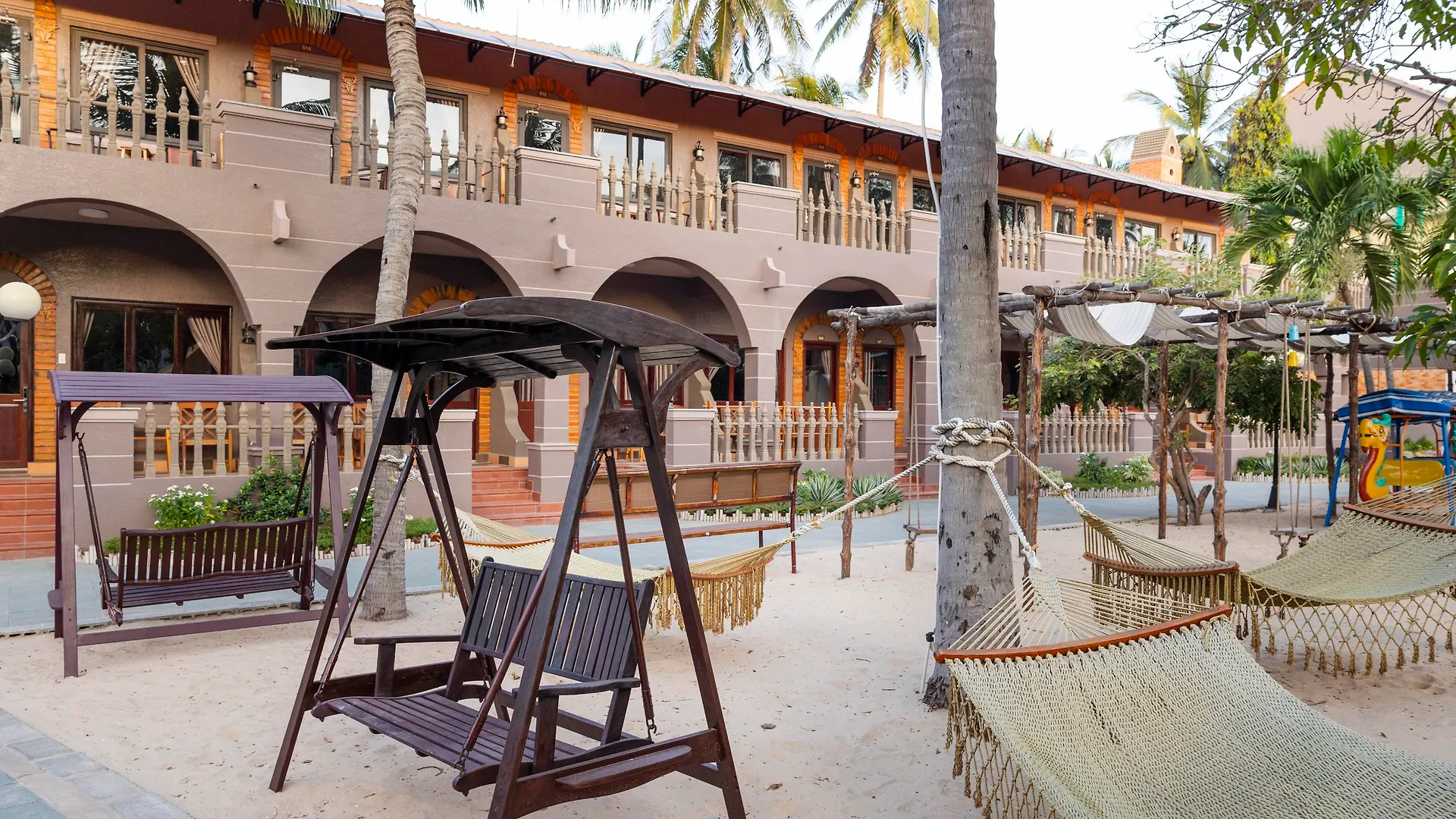 Le Viva Resort Mui Ne Phan Thiet