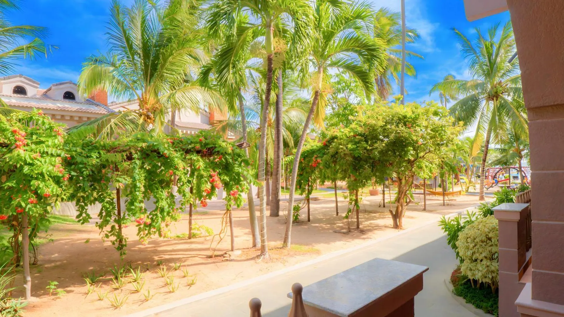 Le Viva Resort Mui Ne Phan Thiet